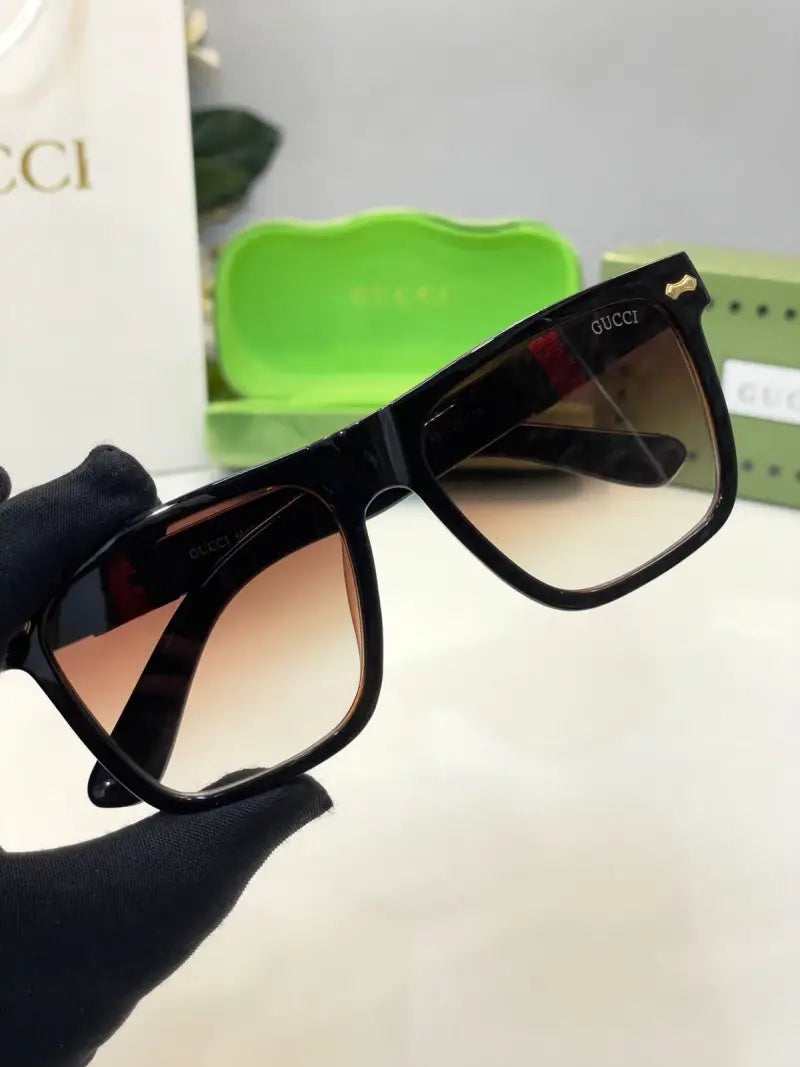 _Gucci_1390_brown_shaded
