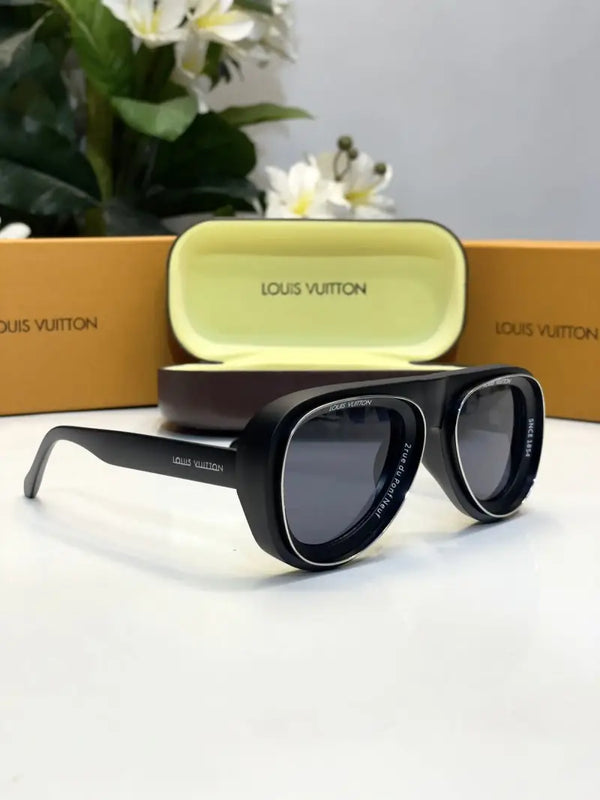 _Louis_vuitton_98206_black_matt_