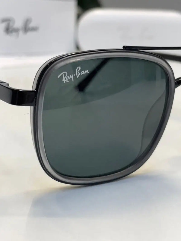 Rayban 3117 black