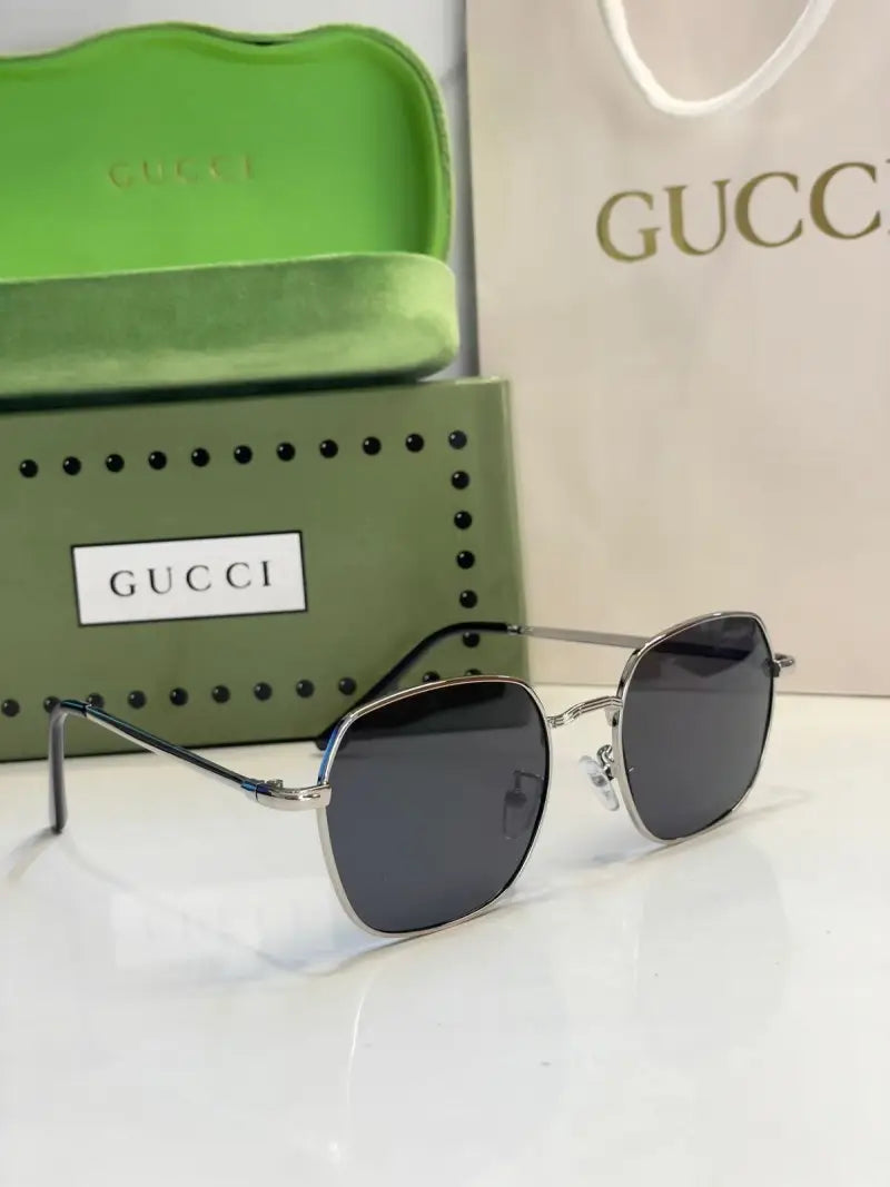 _Gucci_hexa_silver_black