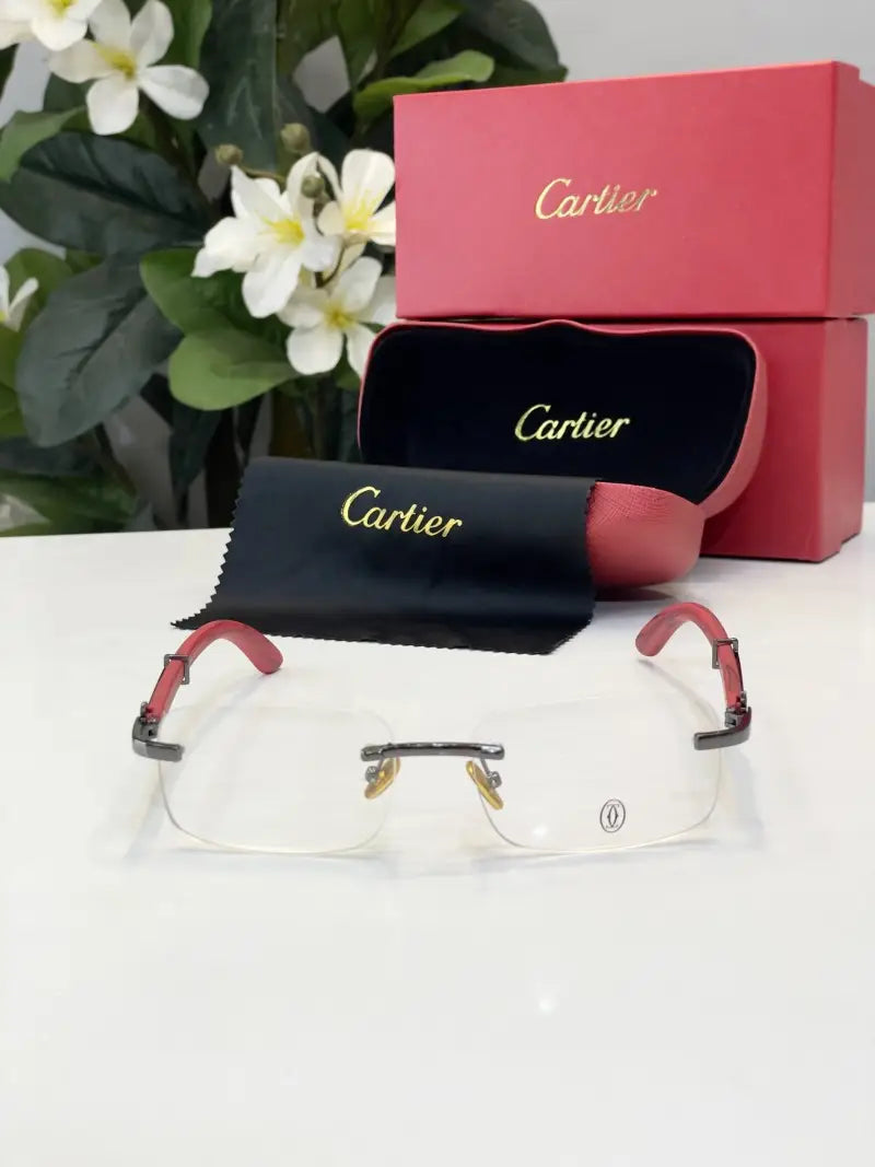 _Cartier_transparent_frame
