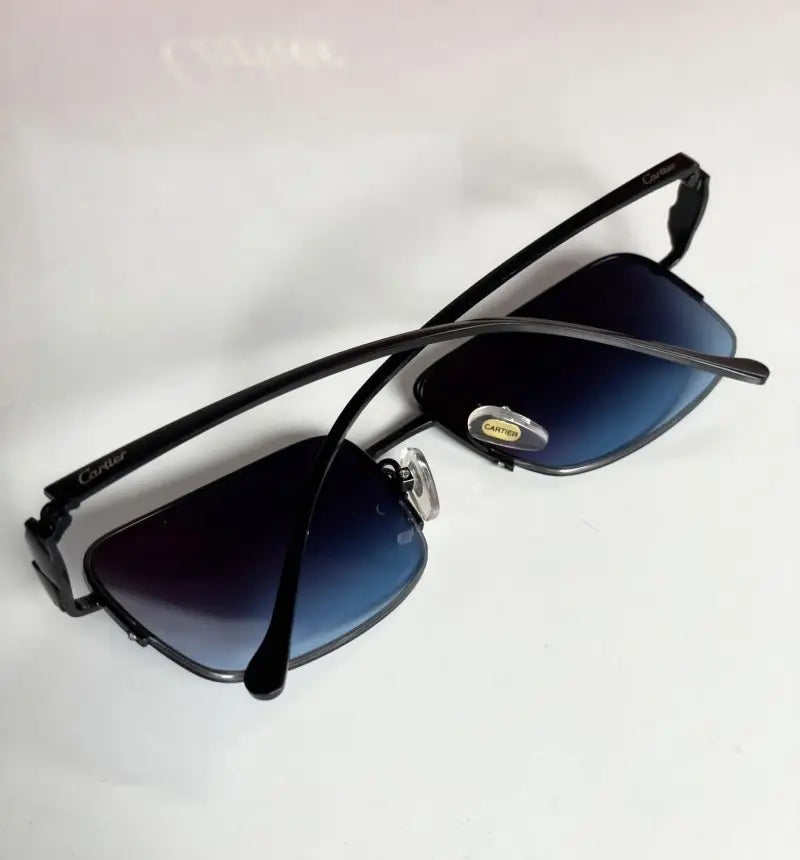 _Cartier_0130-blue_black
