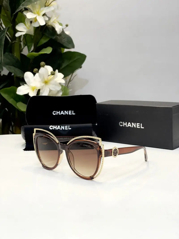 _Chanel_brown_for_women
