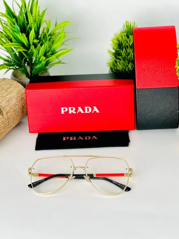_Prada_yh028_frame