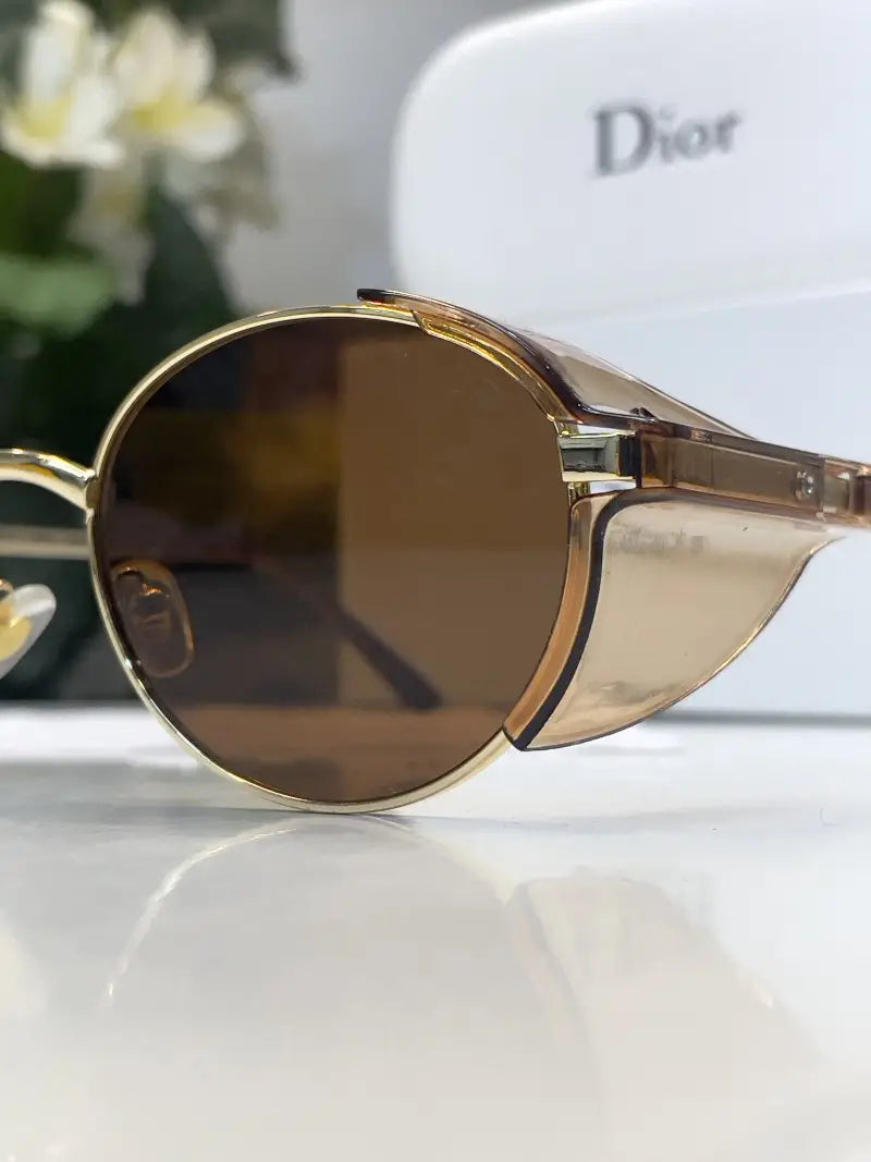 _Dior_sunglass