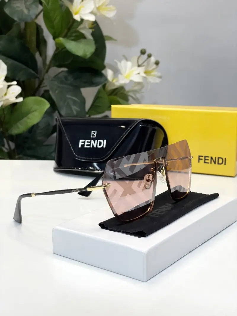_Fendi_8105