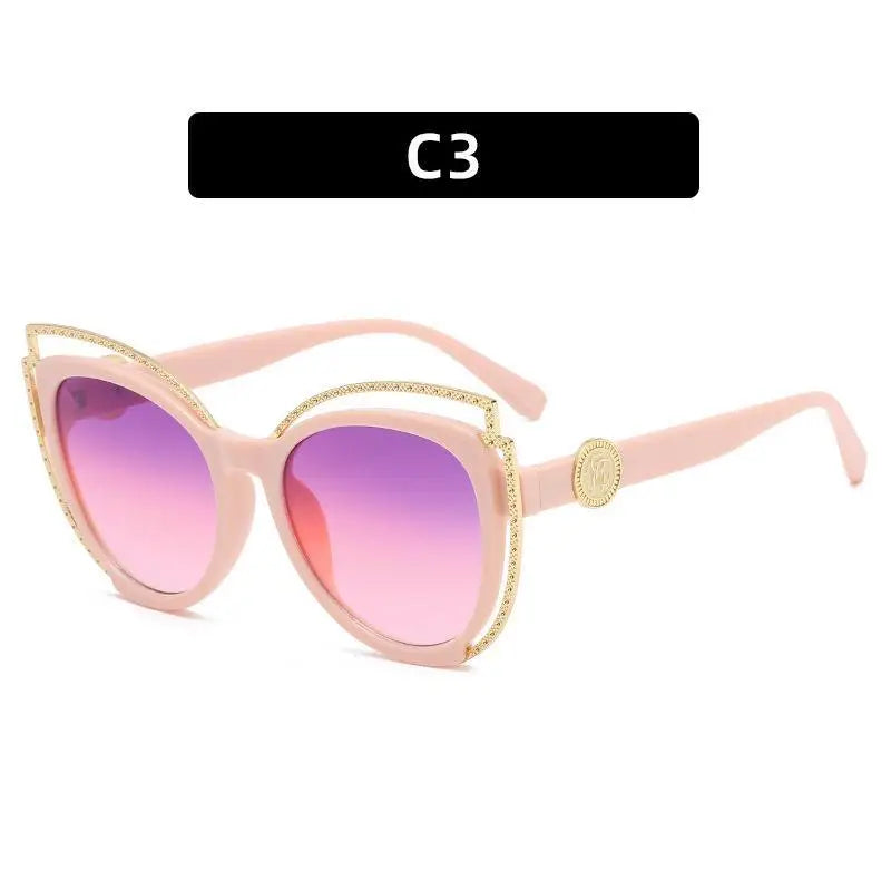 _Chanel_pink_for_women