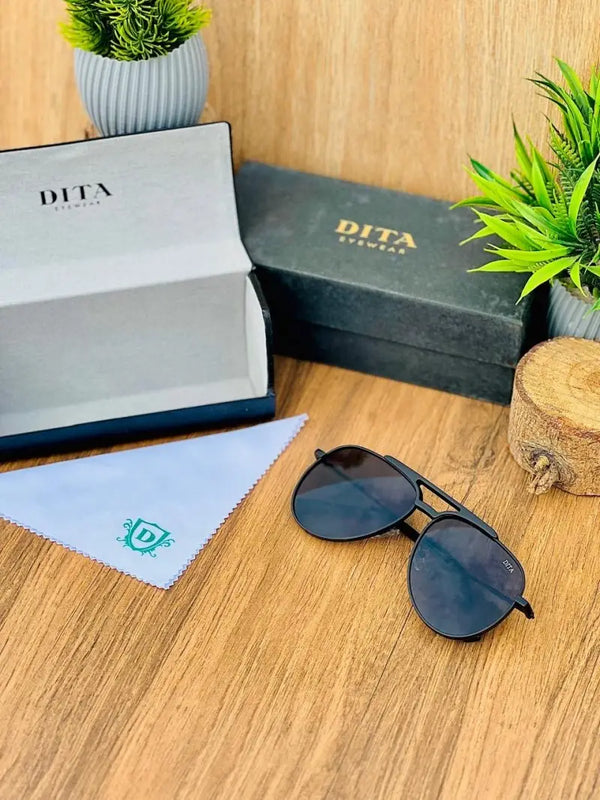Dita 401 all black