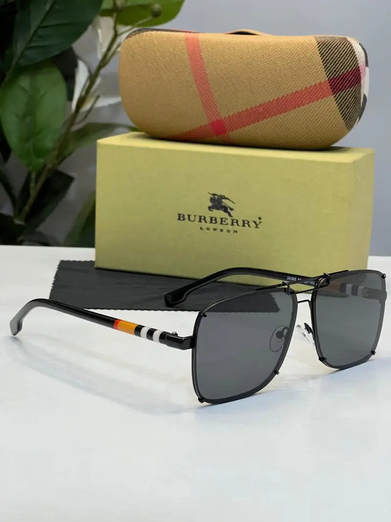 _Burberry_365_
