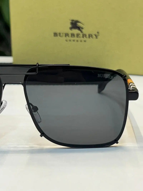 _Burberry_365_