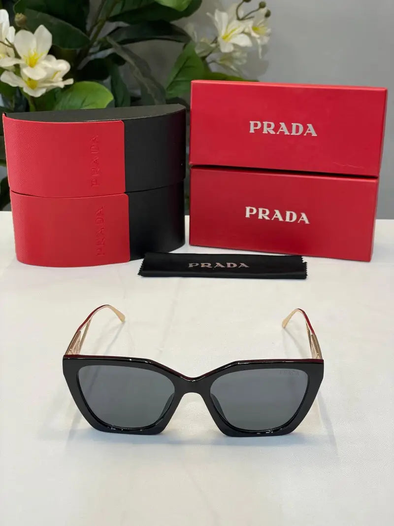 _Prada_8766_