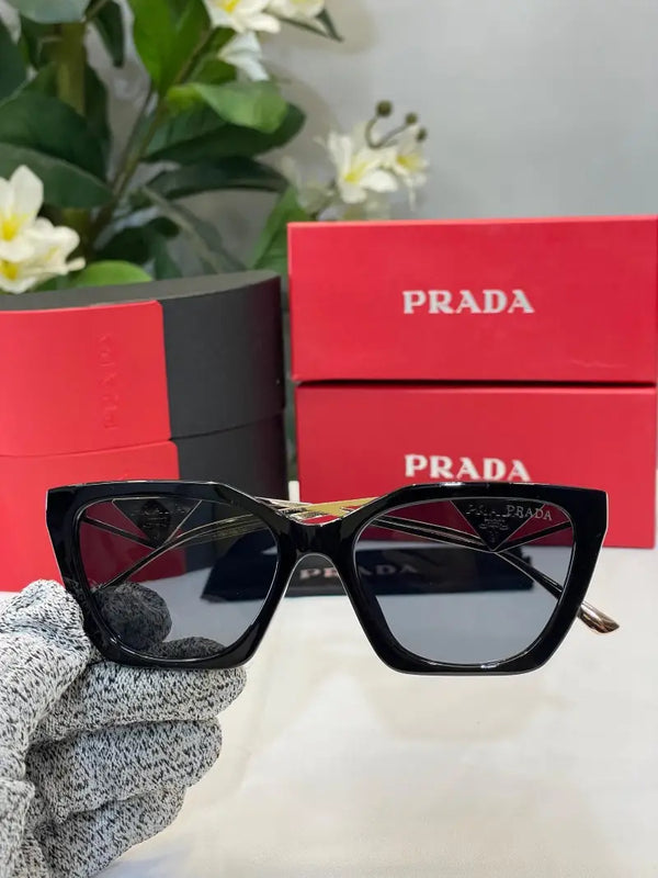 _Prada_8766_