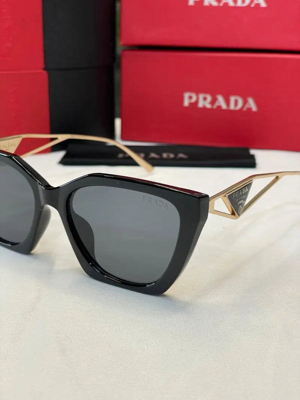 _Prada_8766_
