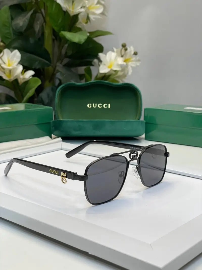 _Gucci_5117_black_gold