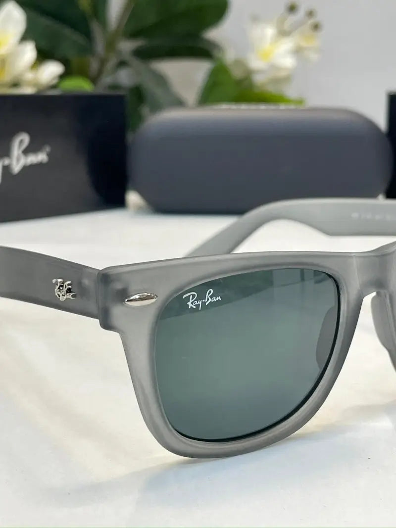 Rayban 2140 grey