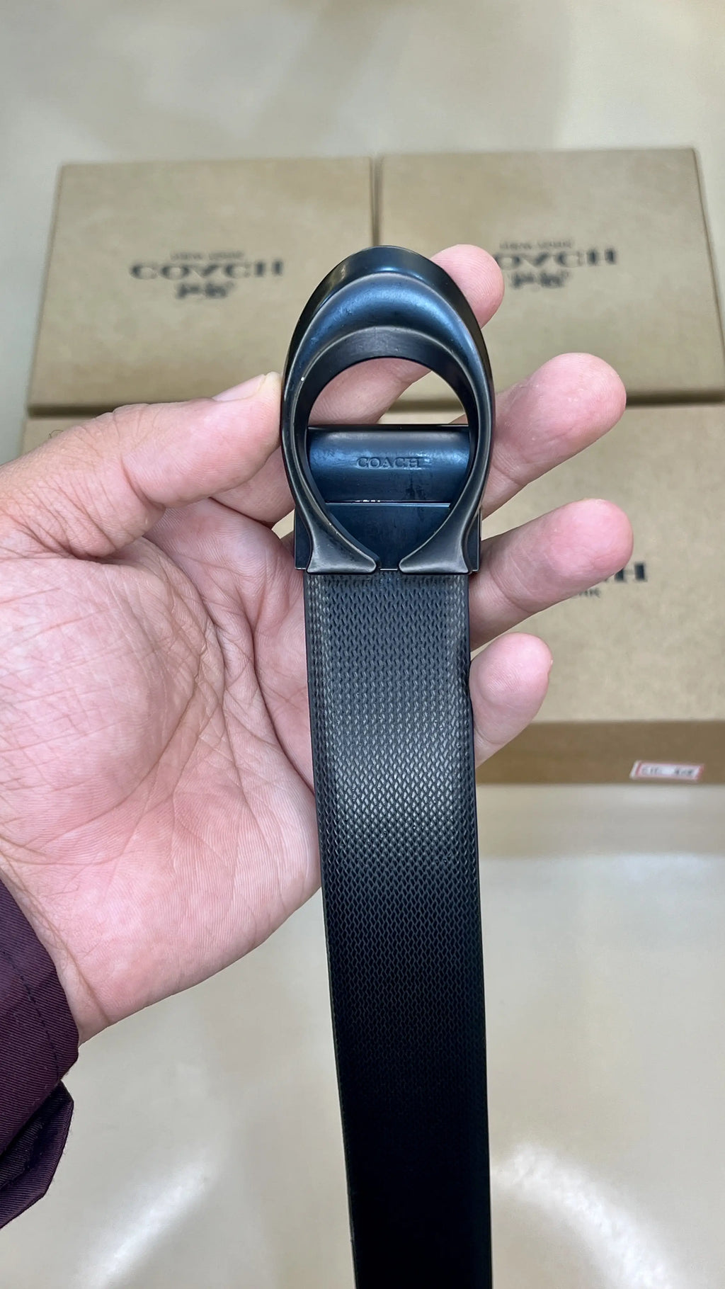 COACH PREMIUM QUALITY IMPORTED REVERSIBLE BELT WITH OG BOX
