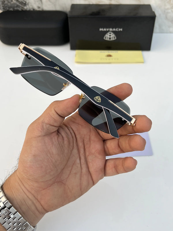 Maybach_2571_gold_black