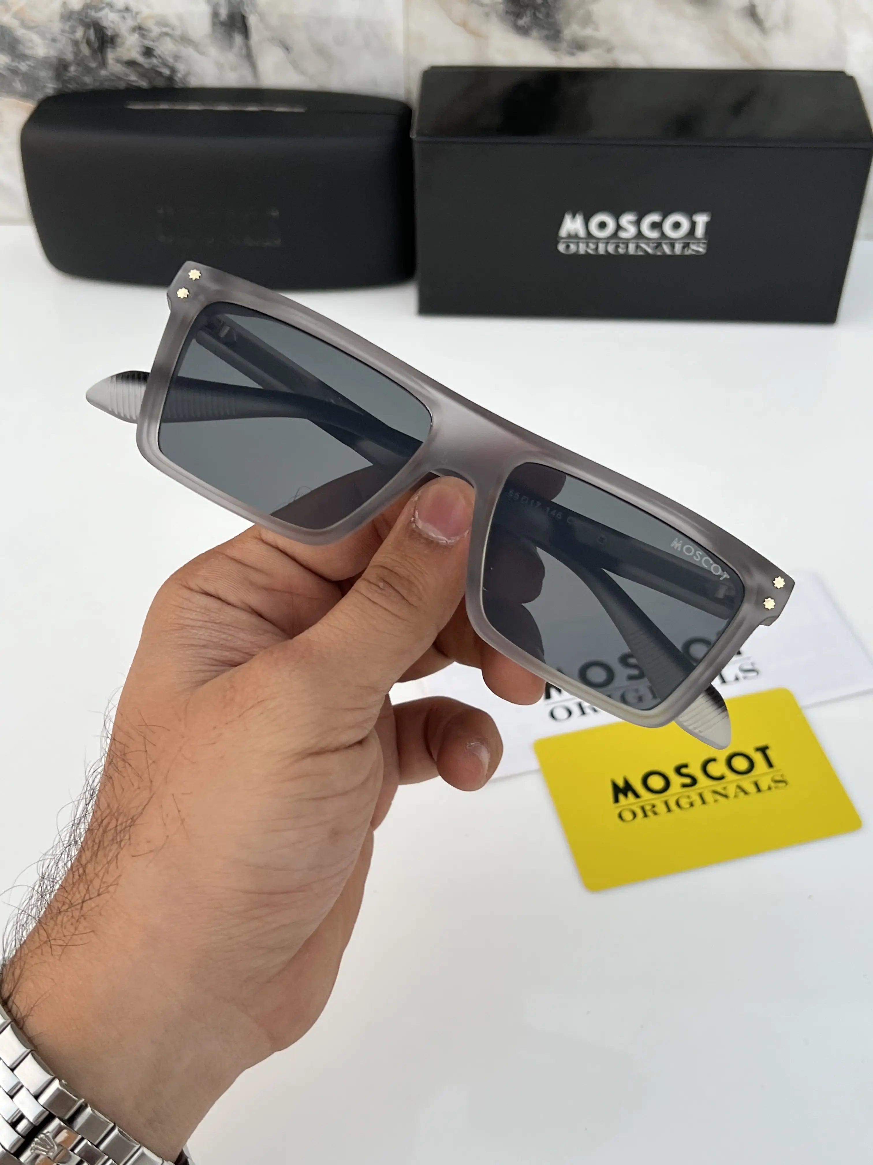 Moscot_60007_grey_black