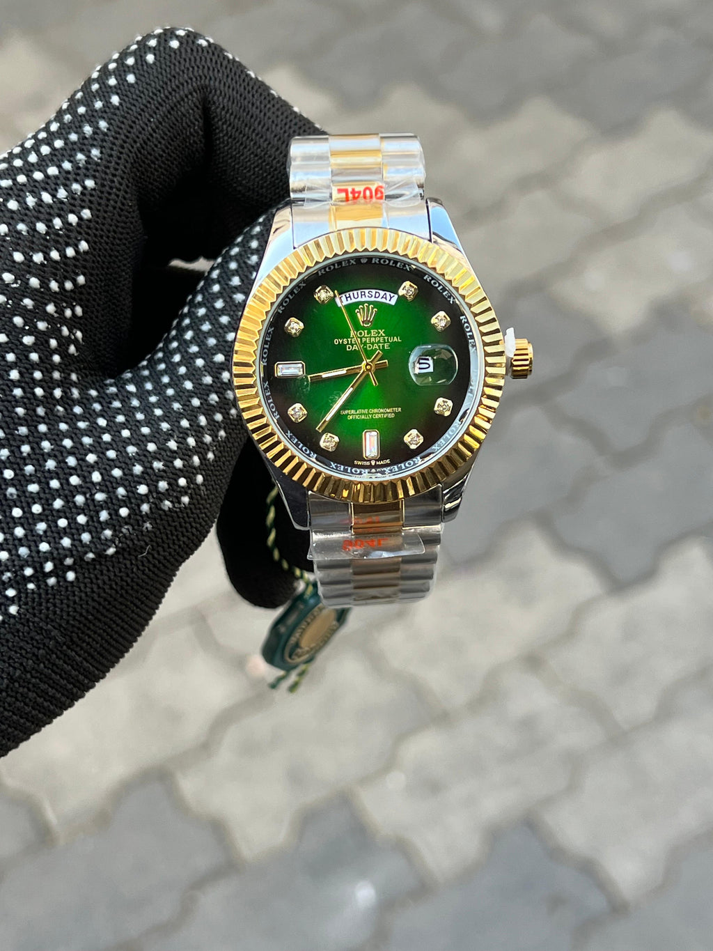 Role_·_x Two Tone Diamond Green