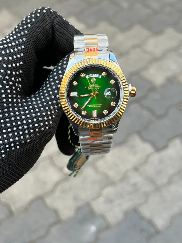 Role_·_x Two Tone Diamond Green