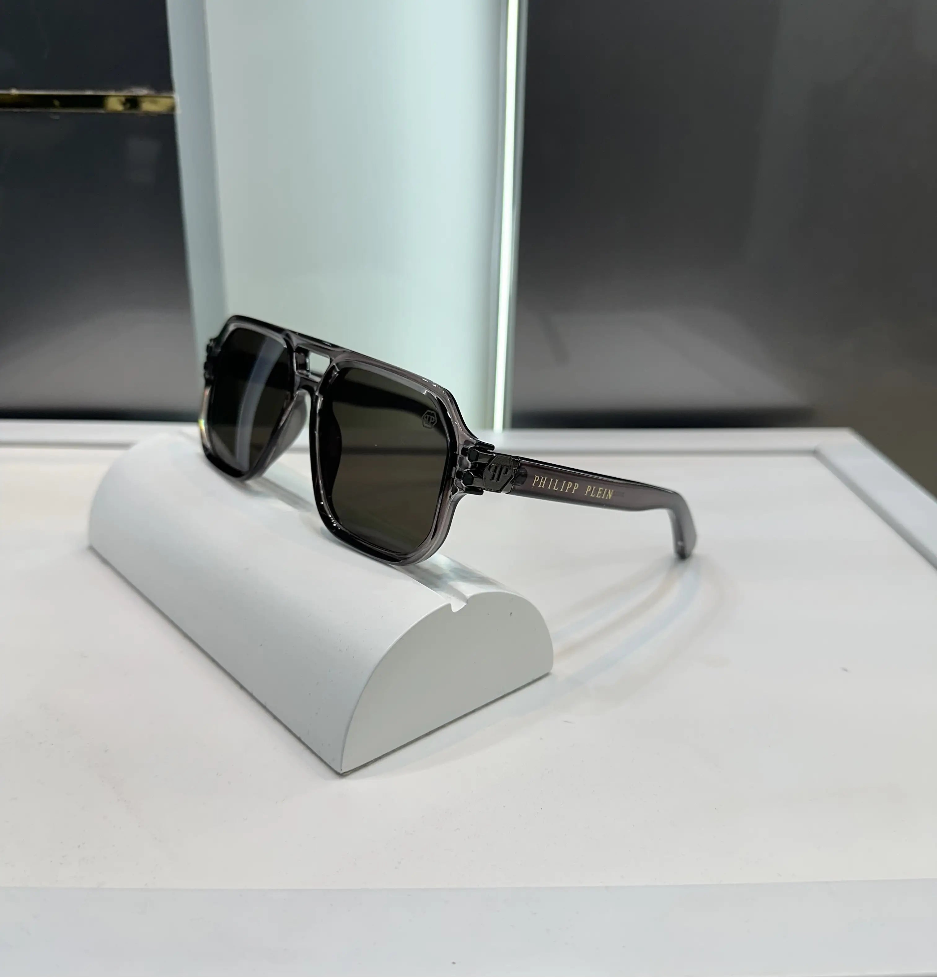 Philipp Plein All Grey Premium Shades 532