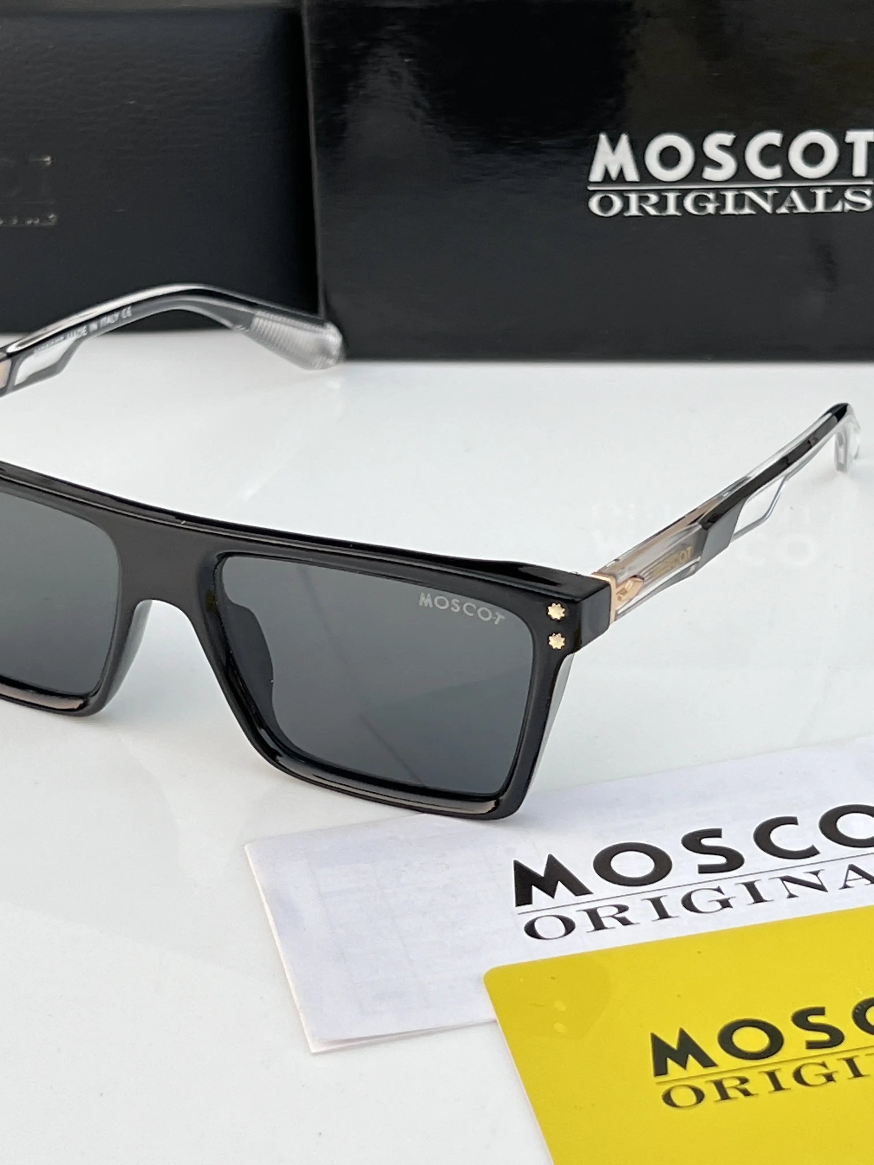 Moscot_60007_glossy_black Secondary image