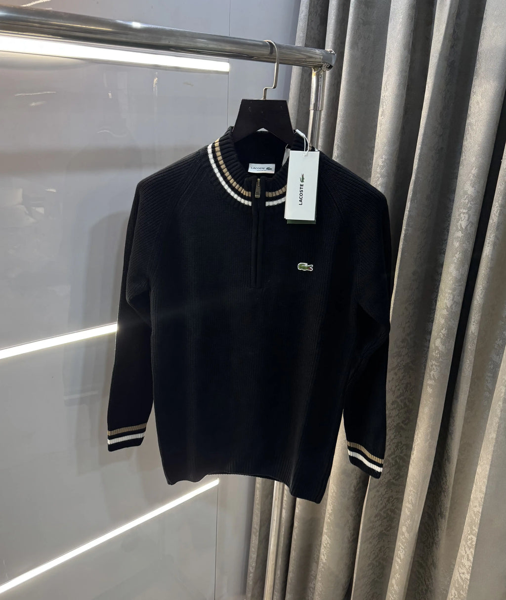 Lacost e Black Zip Imported Pull Over