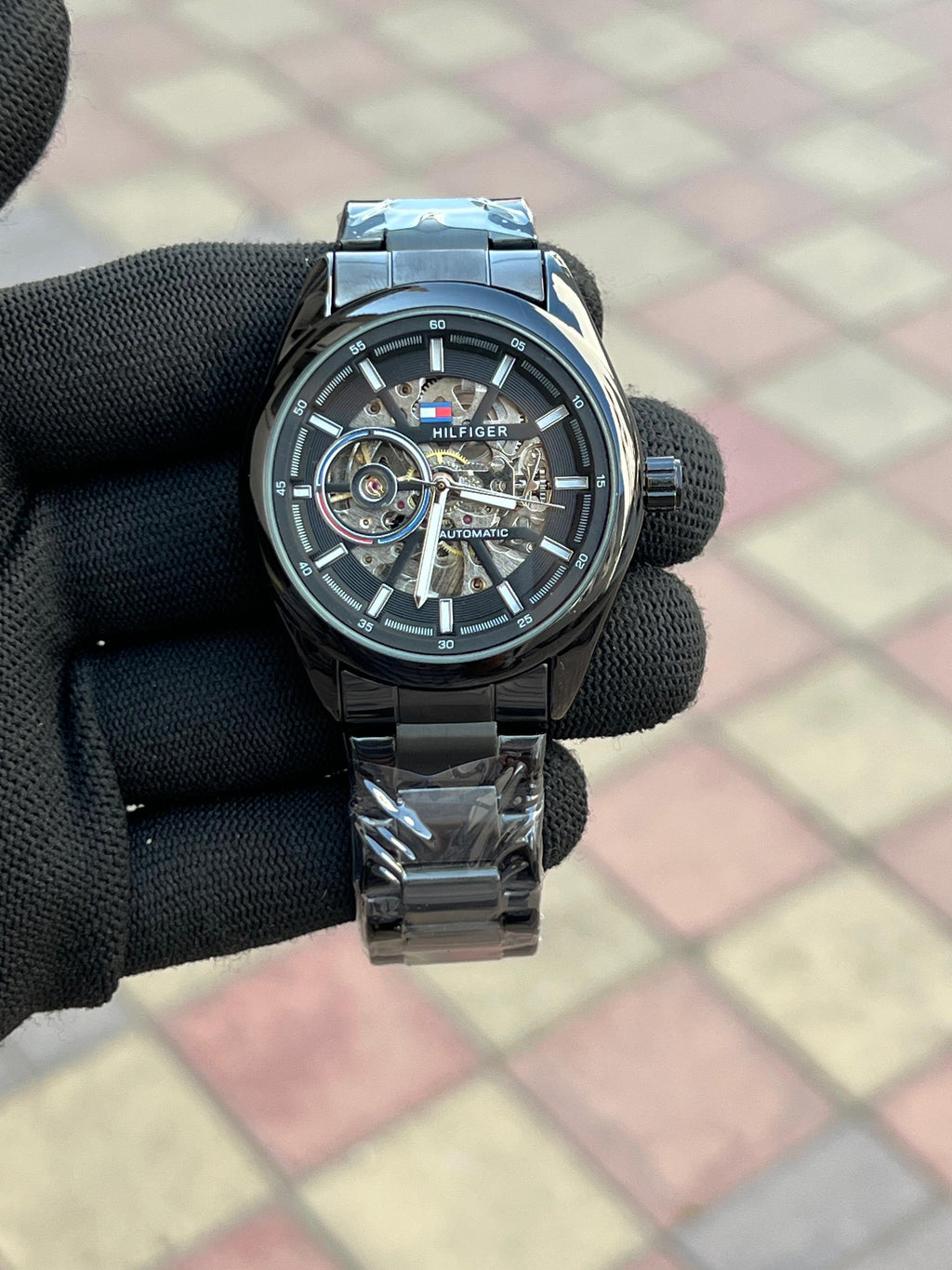 Tommy HIlf_iger Automatic Black