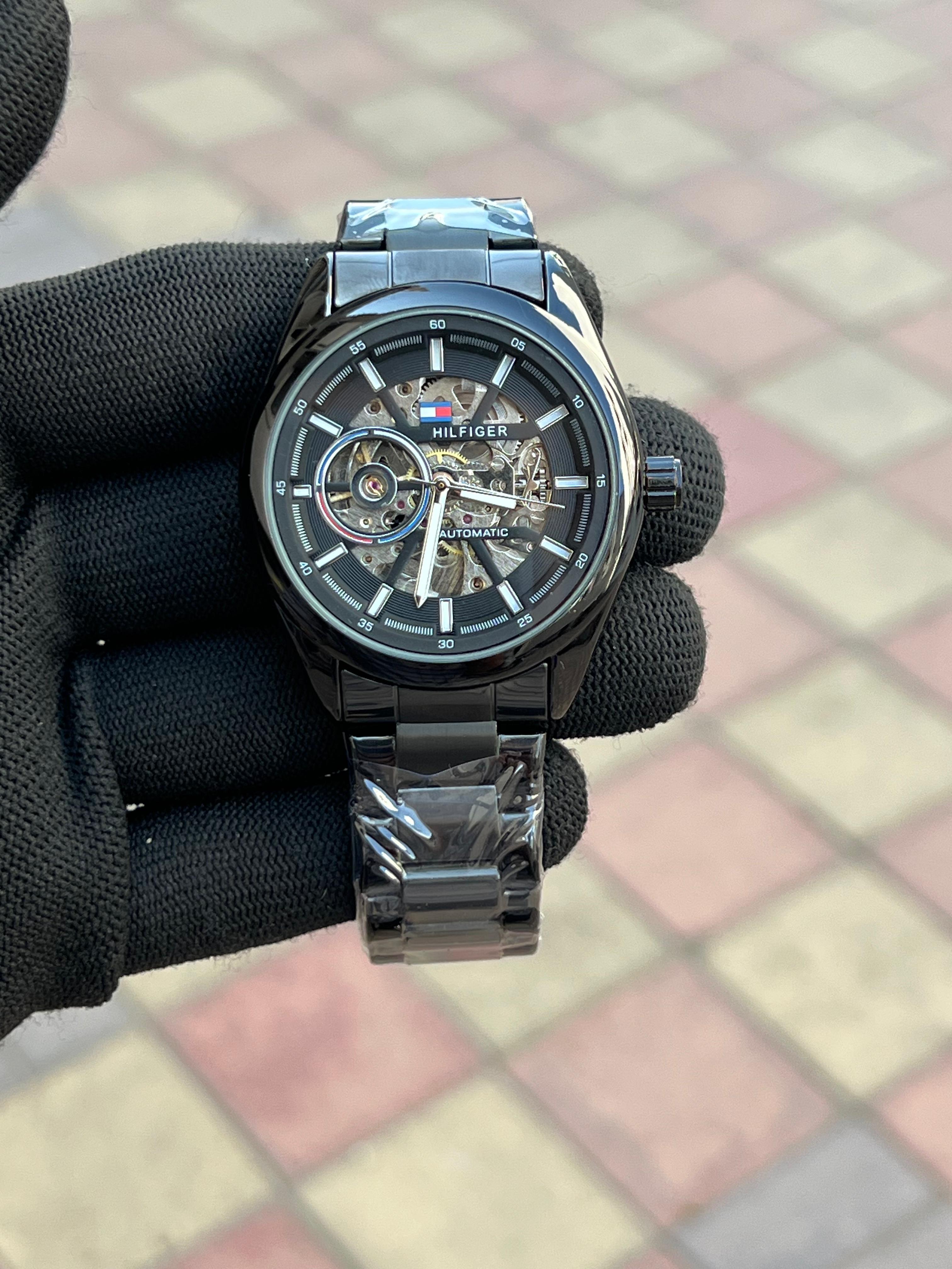 Tommy HIlf_iger Automatic Black