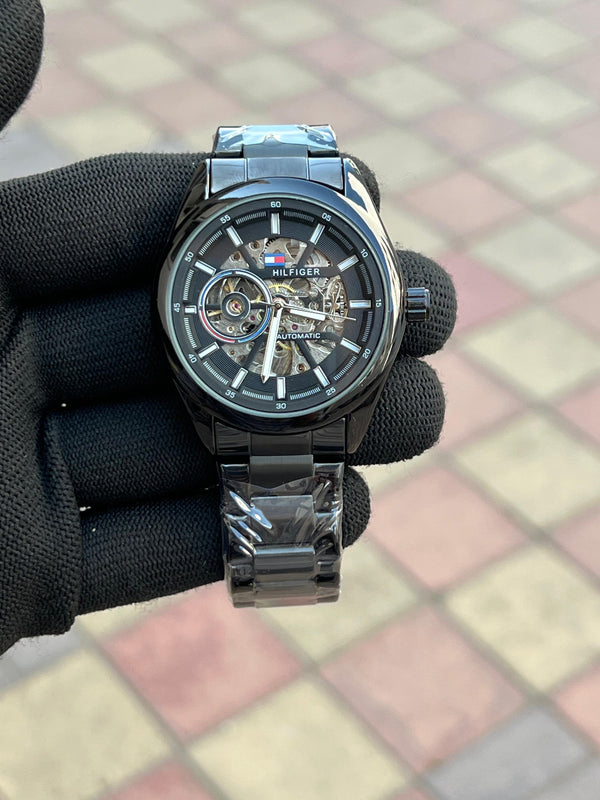 Tommy HIlf_iger Automatic Black