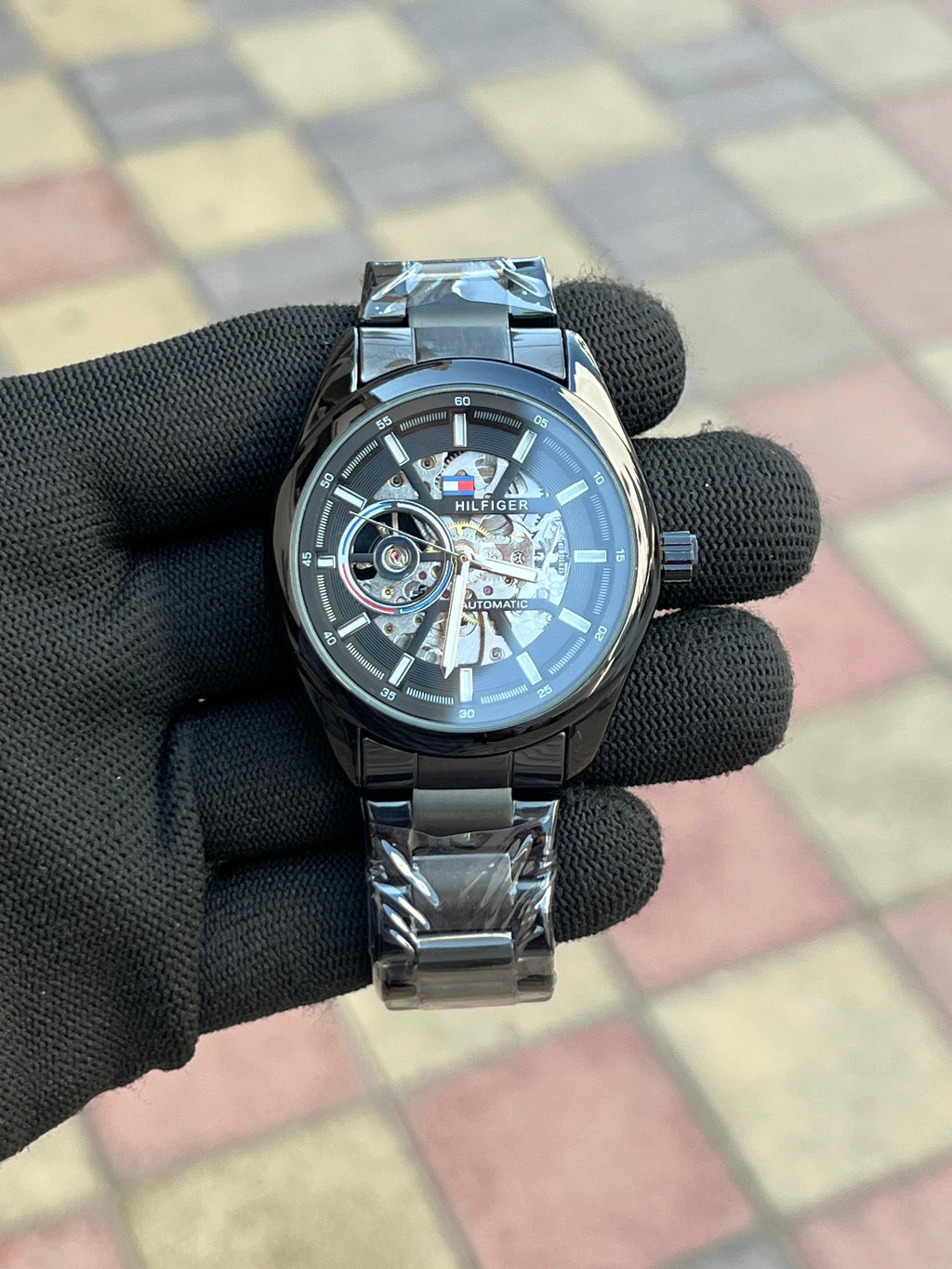Tommy HIlf_iger Automatic Black