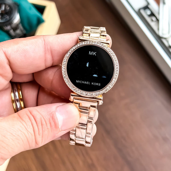 MICHAELKORS_DIGITAL_ROSE-BLACK