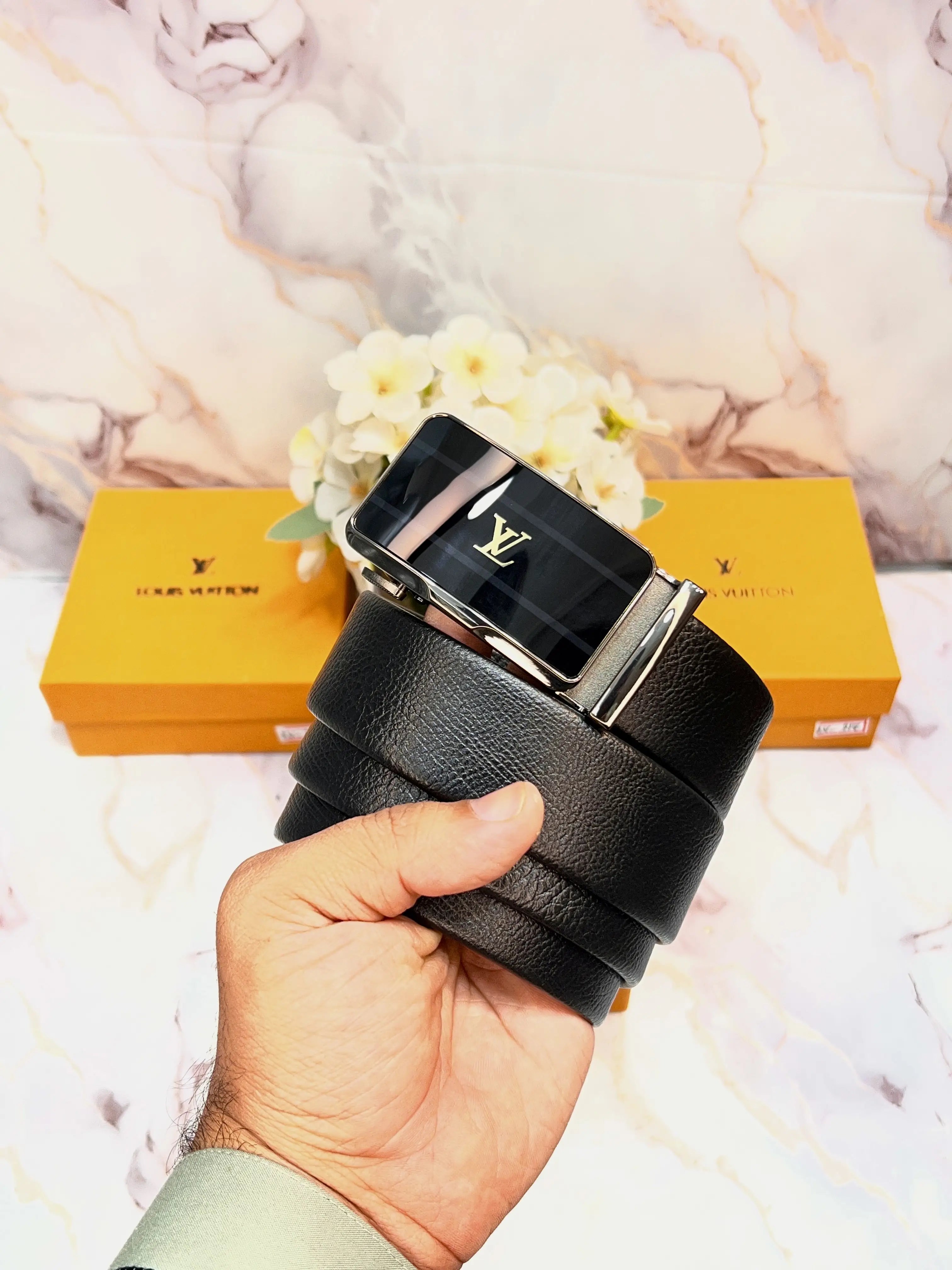 LV LO_UIS VUITTON PREMIUM QUALITY IMPORTED AUTOLOCK BELT WITH OG BOx