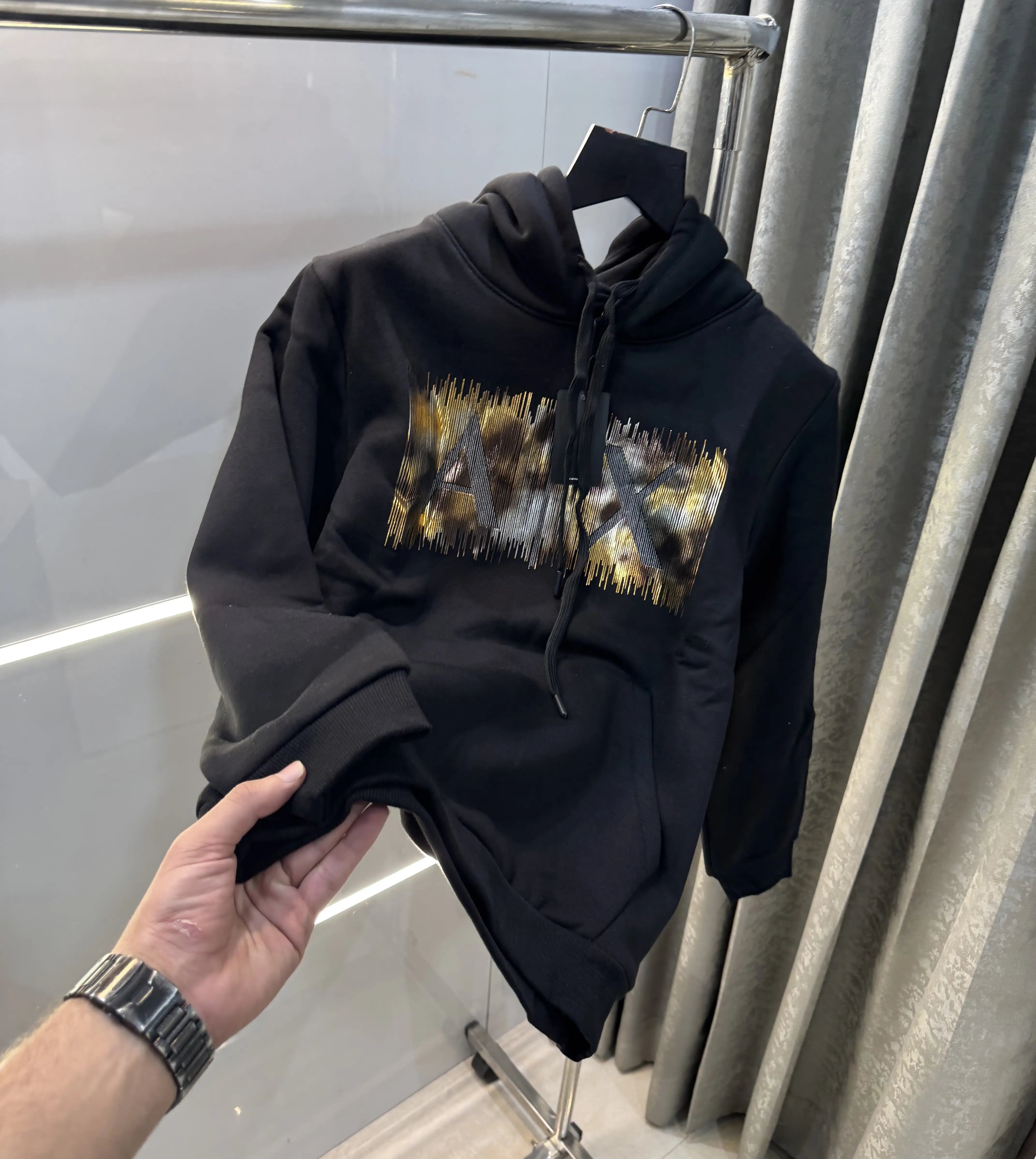 Arman i Exchange Black Logo Print Imported Hoodie Secondary image