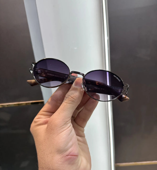 Maybach Tiger Purple Premium Shade 9132