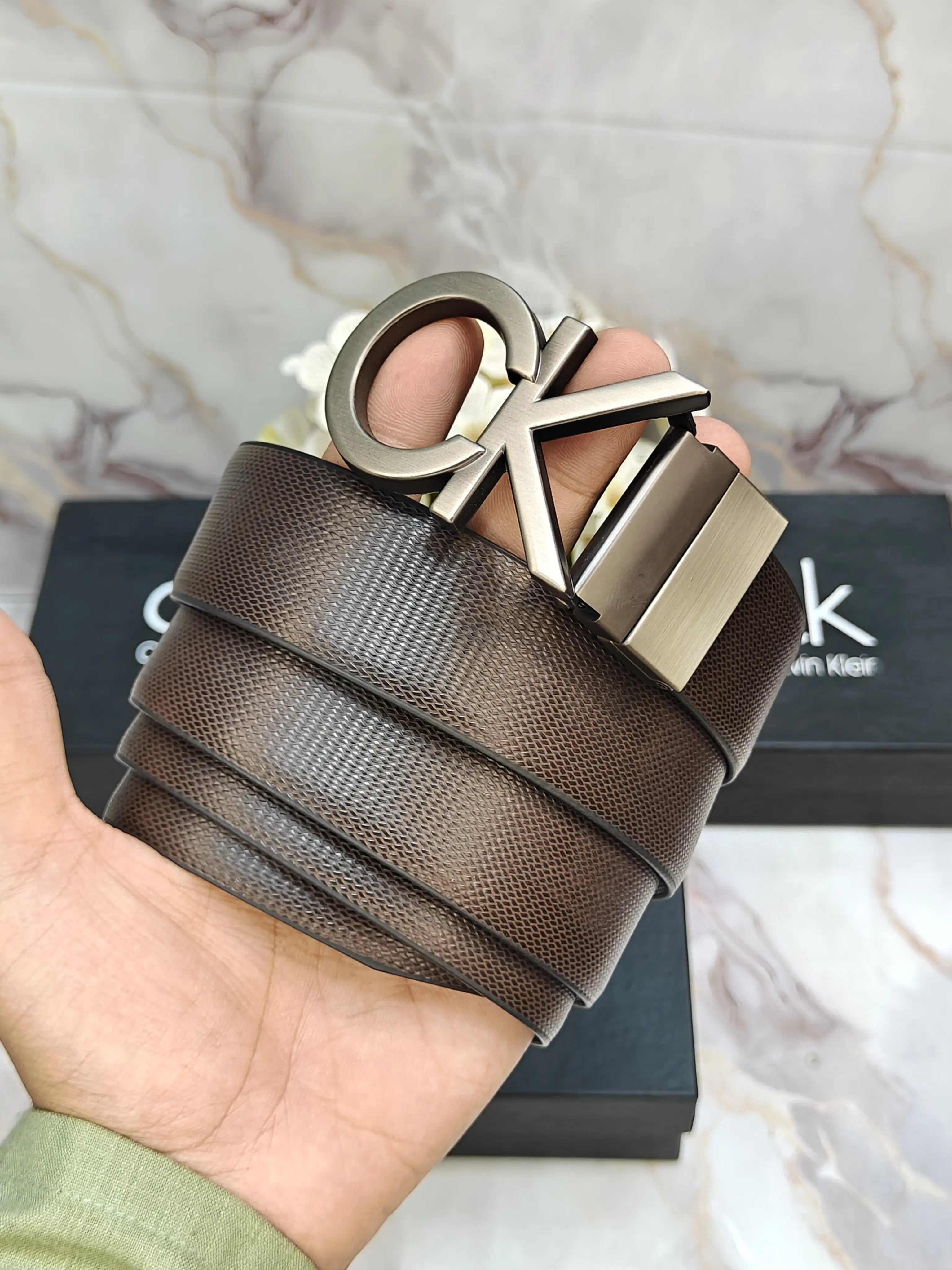 CK CALVIN KL-EIN PREMIUM QUALITY REVERSEABLE BELT WITH OG BOX CK-512