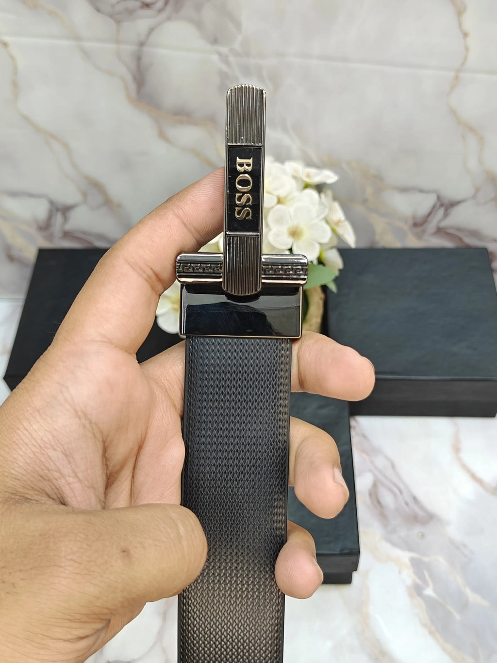 BOSS PREMIUM QUALITY REVERSEABLE BELT WITH OG BO-x B-101