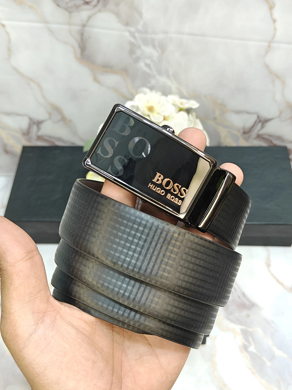 6OSS PREMIUM QUALITY AUTO LOCK BELT WITH OG BOx B-102