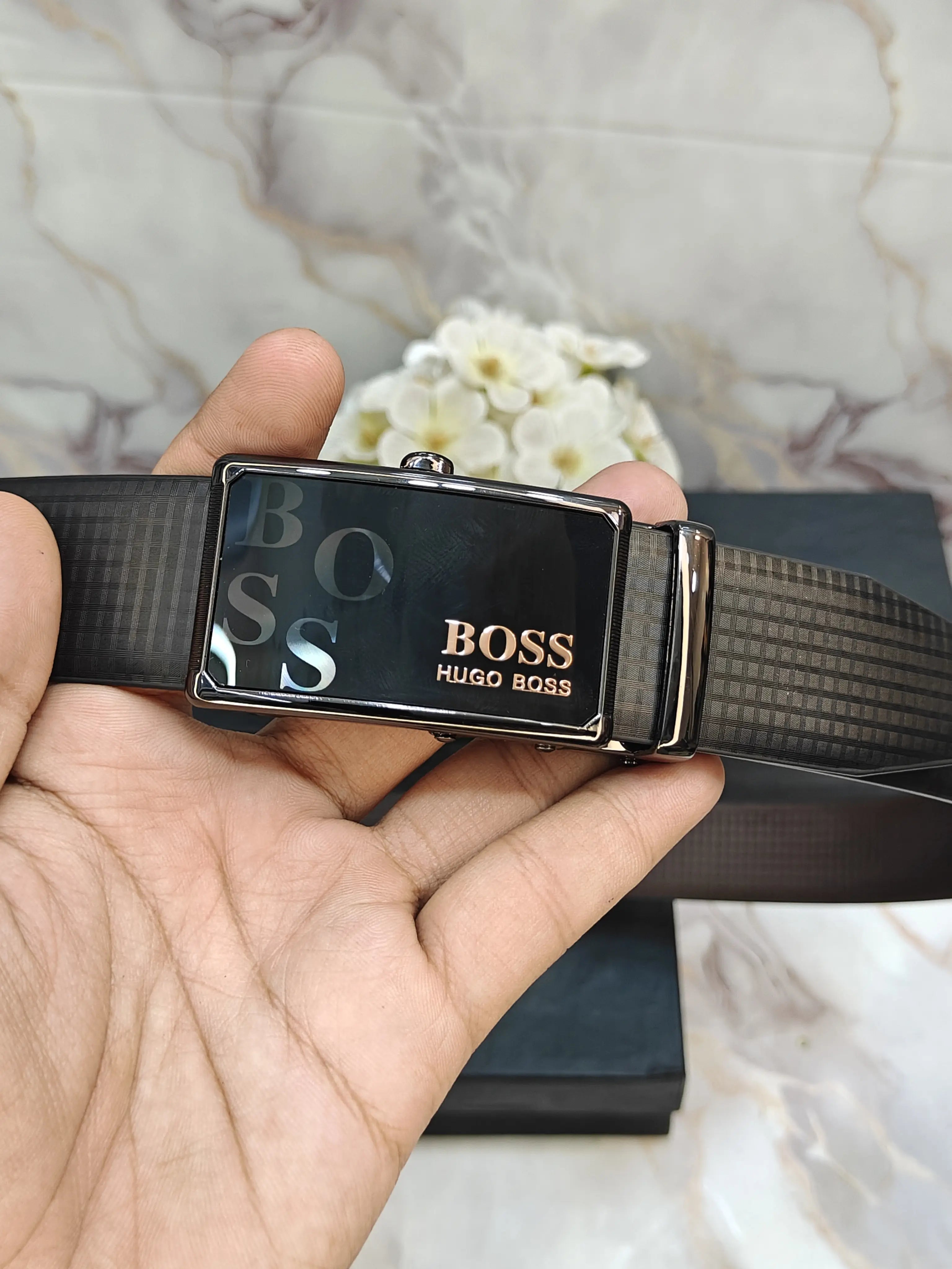 6OSS PREMIUM QUALITY AUTO LOCK BELT WITH OG BOx B-102