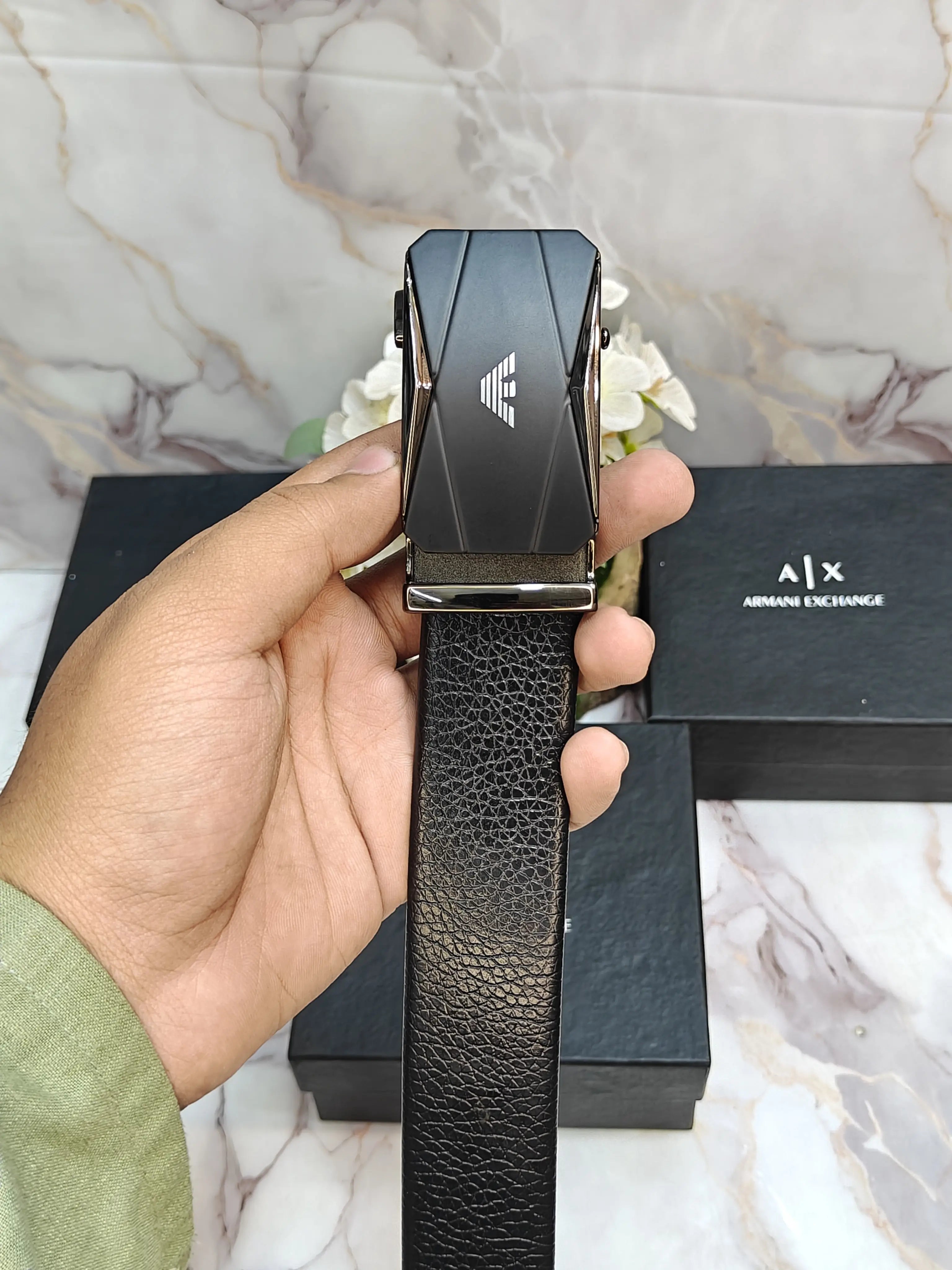 A-X ARM4NI EXCHANGE PREMIUM QUALITY AUTOLOCK BELT WITH OG BOX AX-121