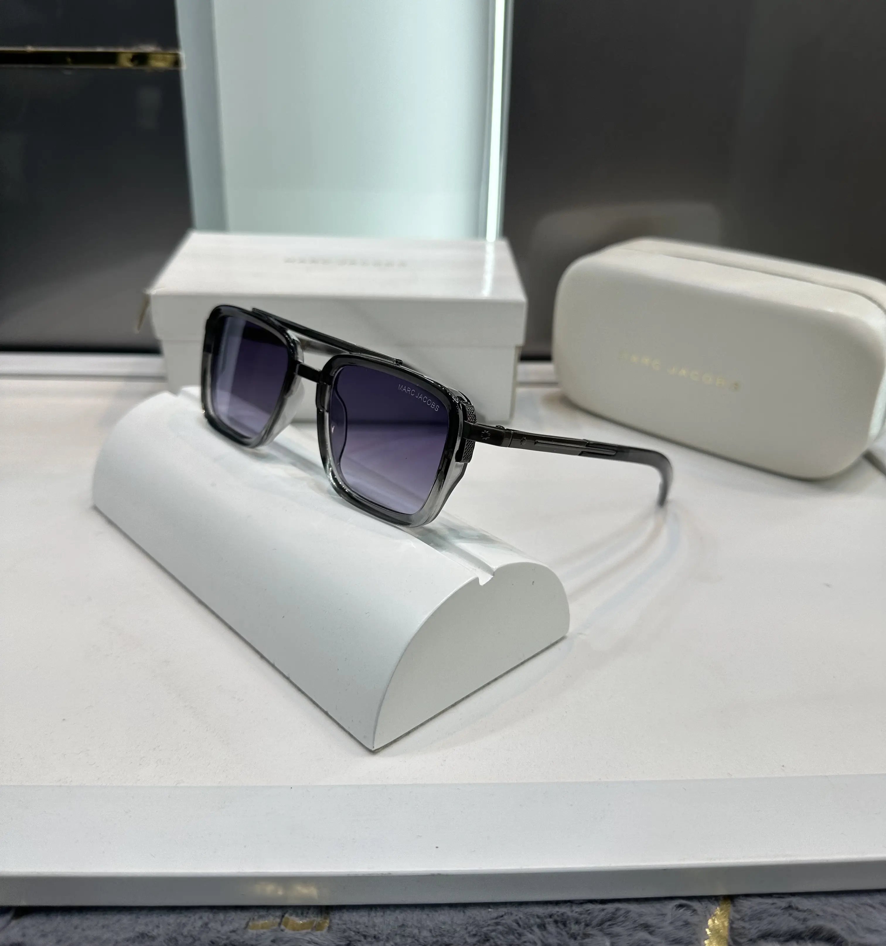 Marc Jacobs Grey Shaded Lens Premium 2015