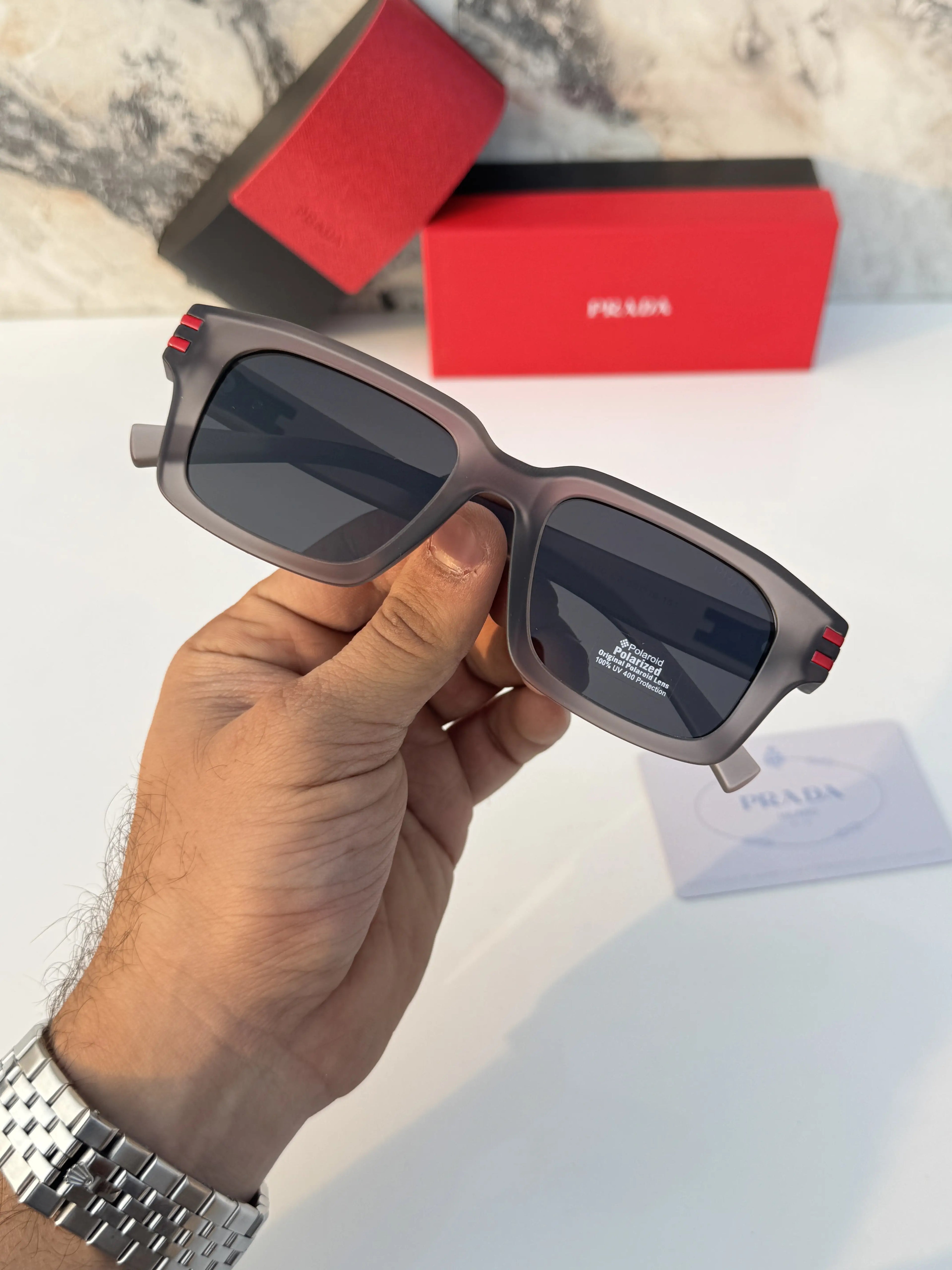 Prada_5110_grey