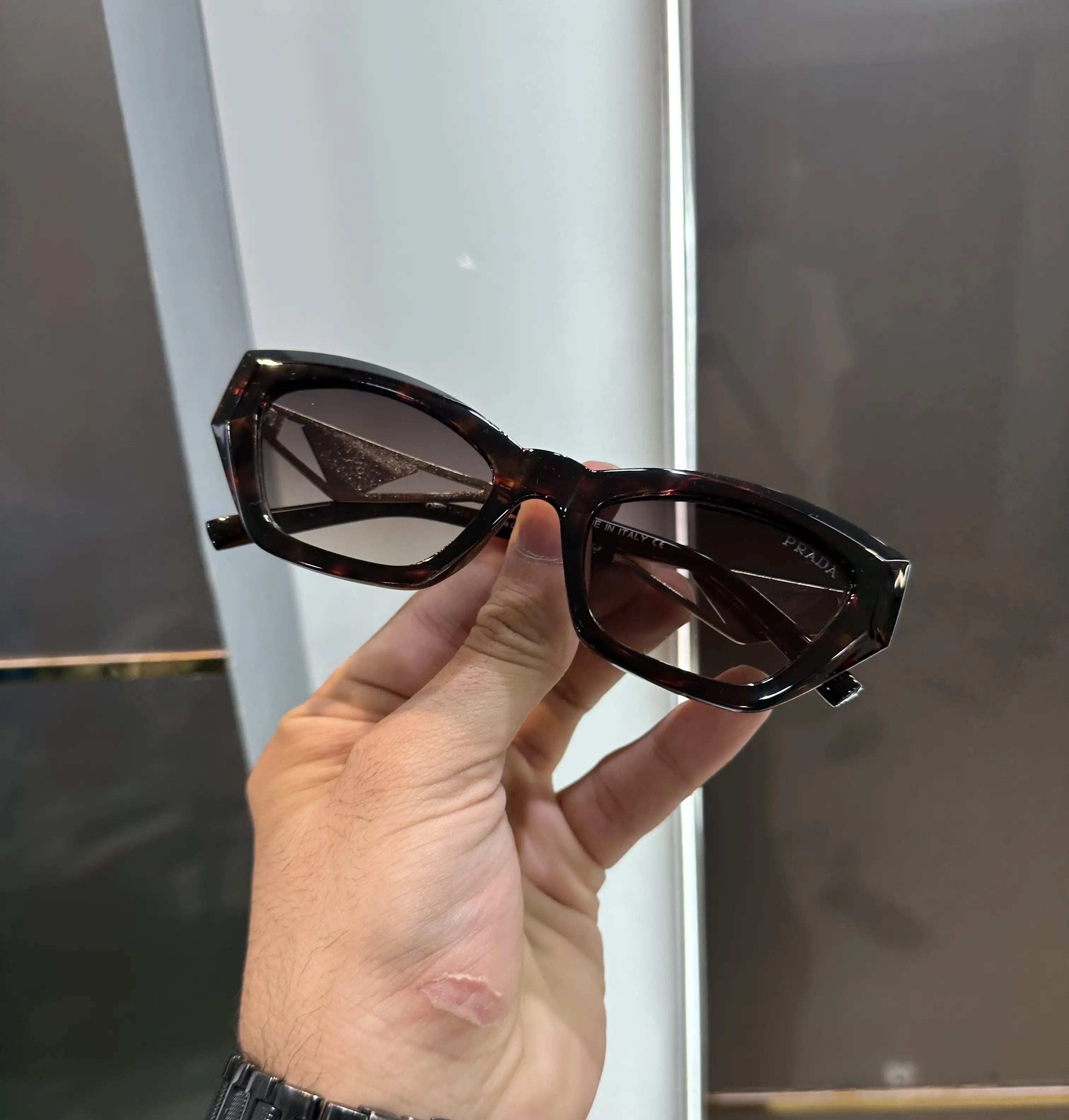 Prad a Tiger Brown Premium Shades 18ZS