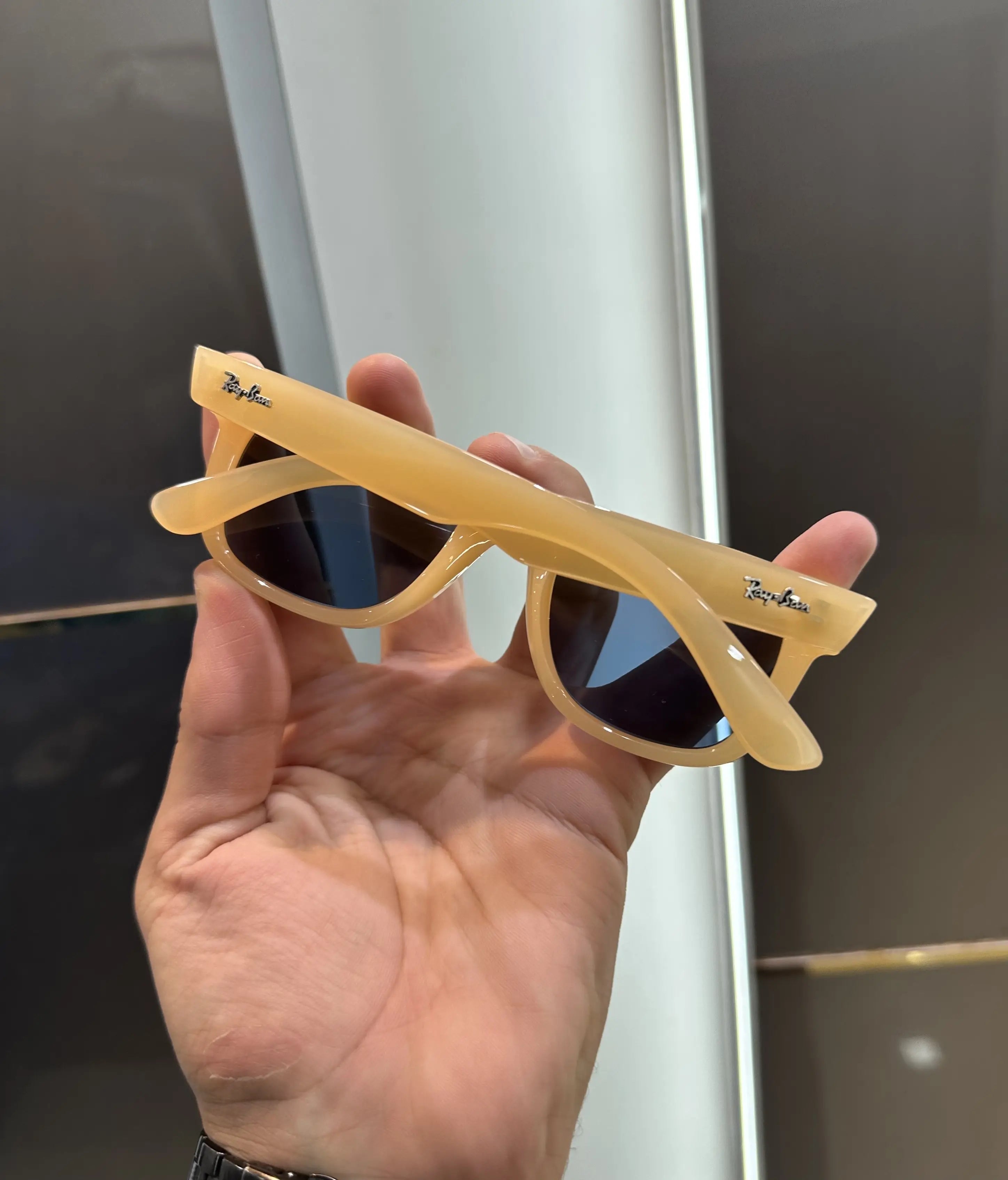 Ray Ban Cream Blue Premium Shades 0501