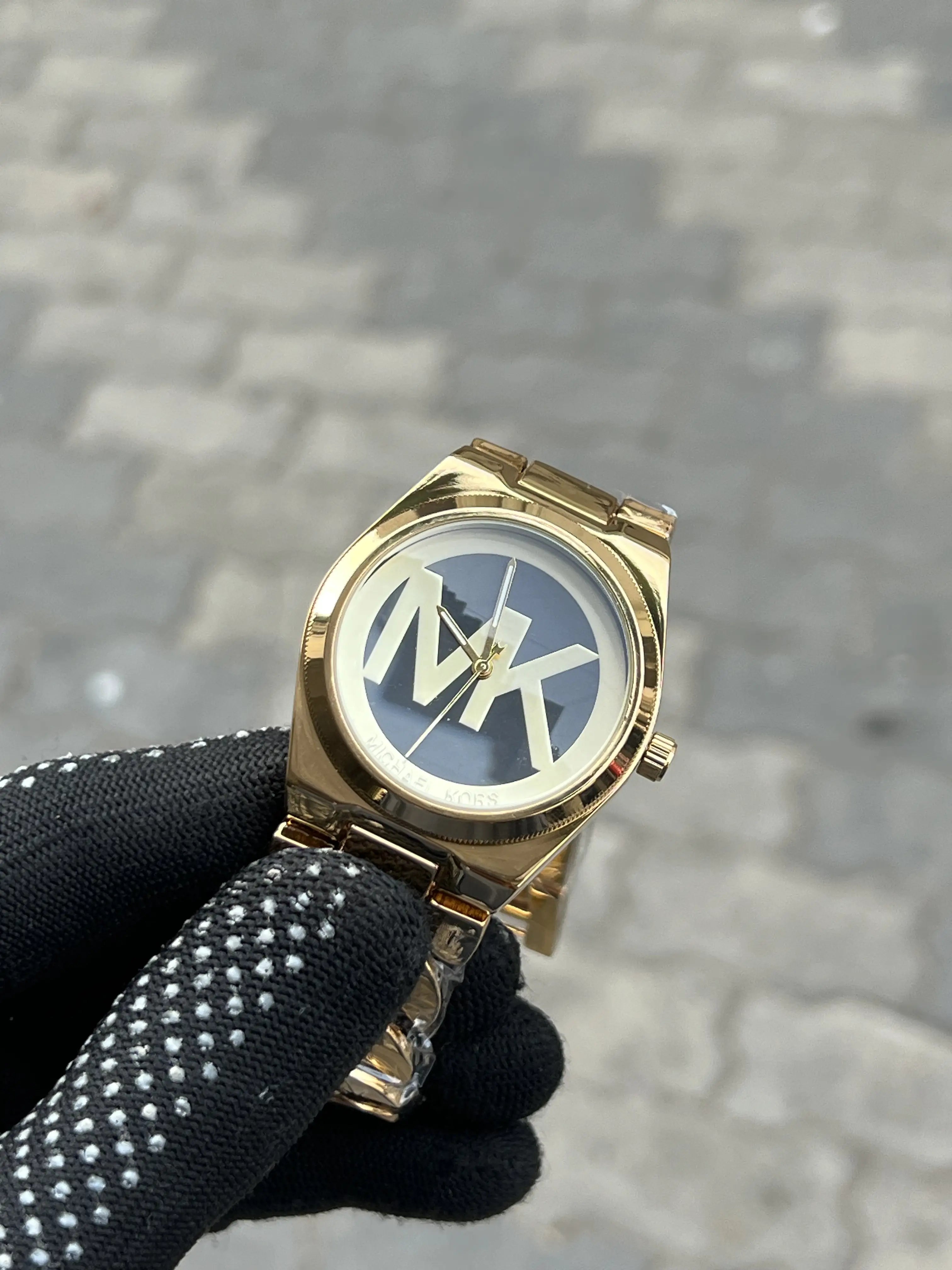 Micha_el Kors Ladies Gold Black