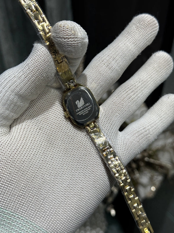 Swarovsk i Dextera Gold White Premium Watch