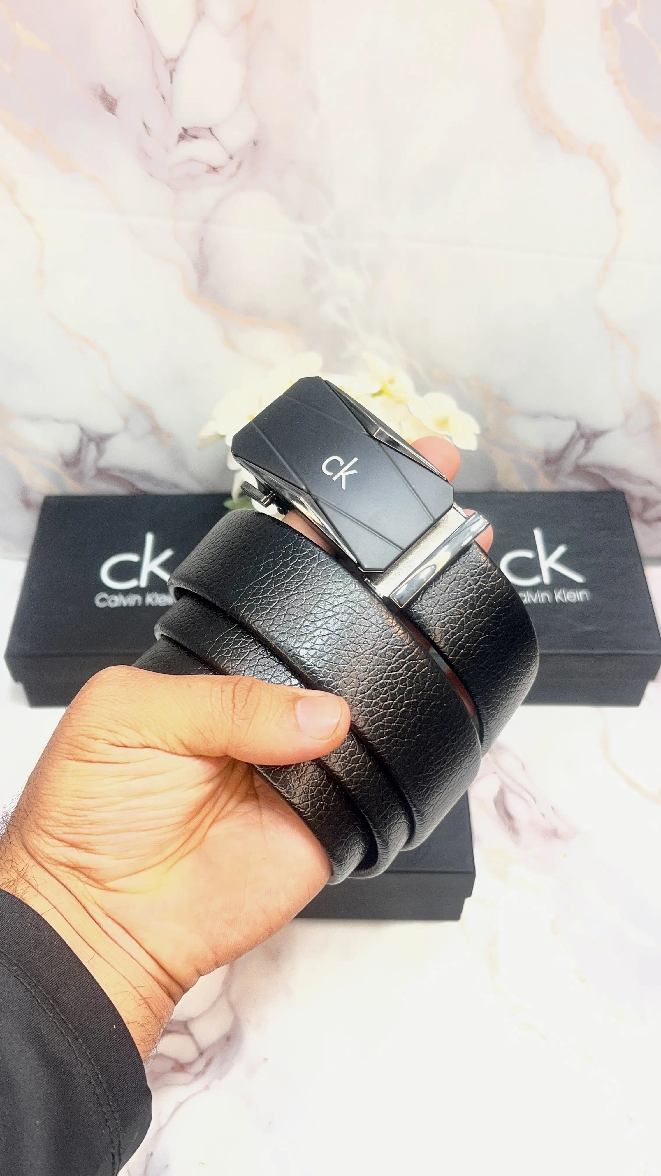 CK CALVI_N KLEIN PREMIUM QUALITY IMPORTED AUTOLOCK BELT WITH OG BOX CK-116