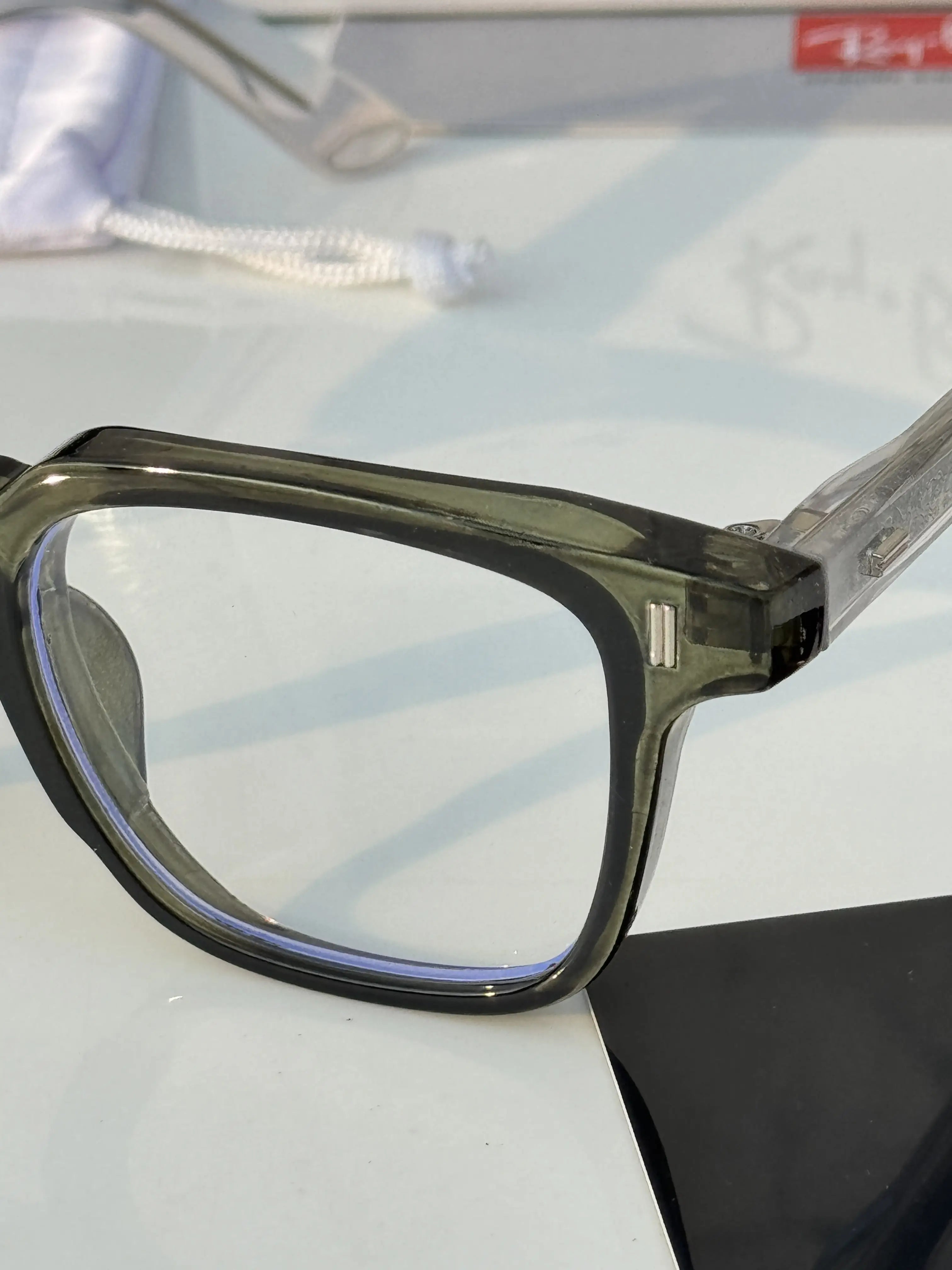 Rayban 1124 green plano