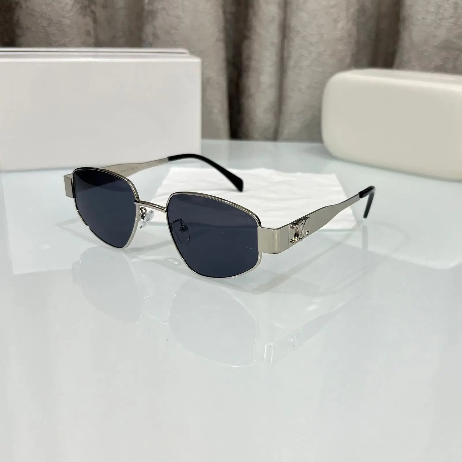 Celin e Silver Black Premium Shades 822