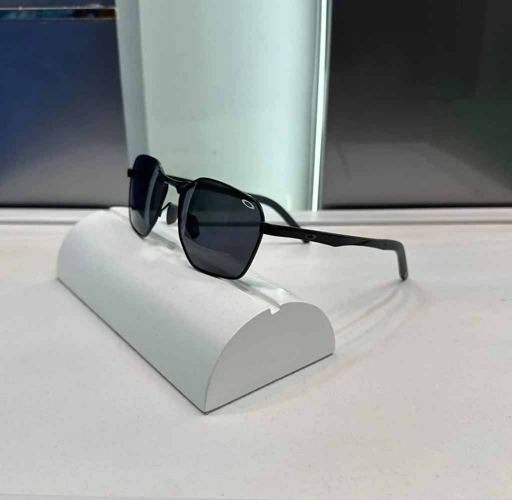 Oakle y All Black Premium Shades 1186
